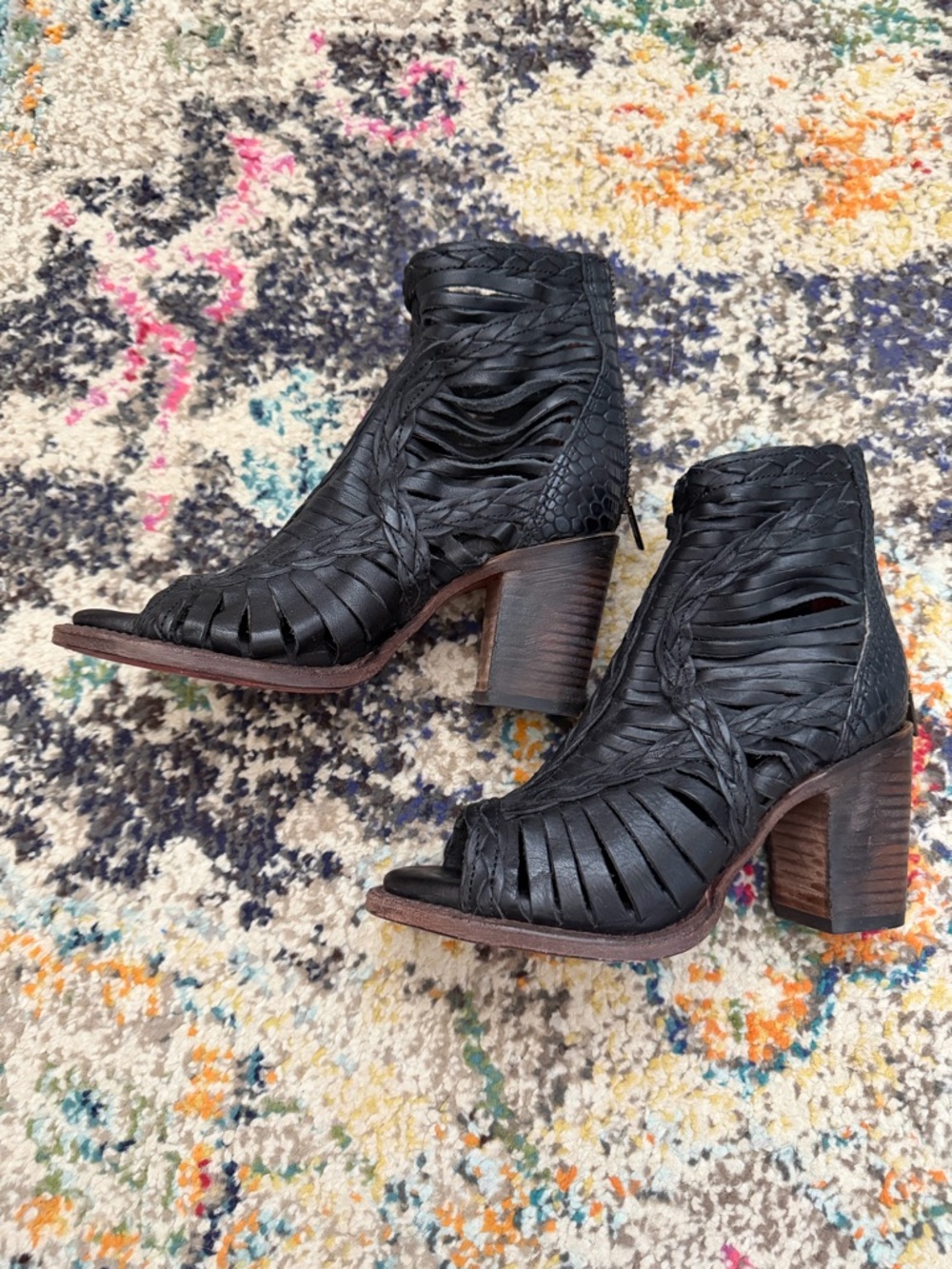 Freebird by Steve Madden Bela heel black leather